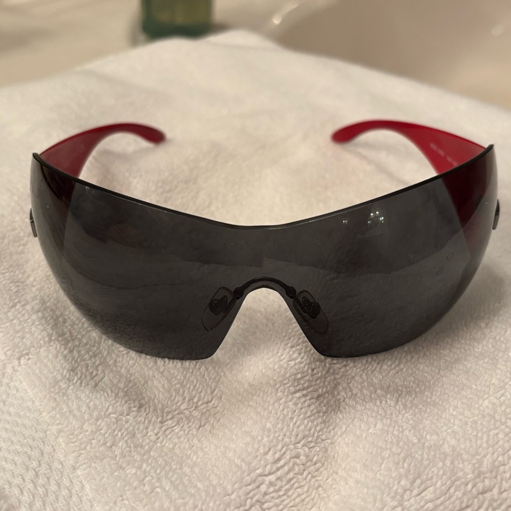 Vintage Versace Unisex Black/Red  Sunglasses